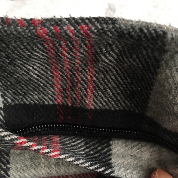 Urban Heritage medium limited edition vest - Picture 11 of 14